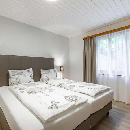 Apartment Lauberhorn - Aare Jungfrau Ag *
