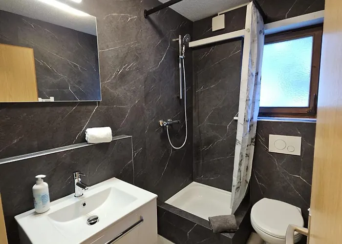 Apartment Lauberhorn - Aare Jungfrau Ag *